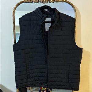 GAP Men's Black Quilted Vest